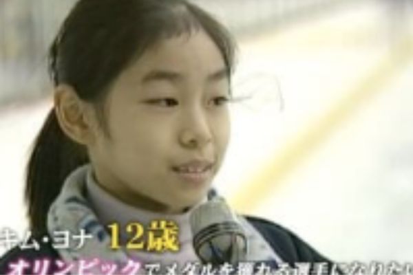 韓国フィギュアスケート選手権で、キムヨナさんは史上最年少である12歳で優勝したキムヨナさん